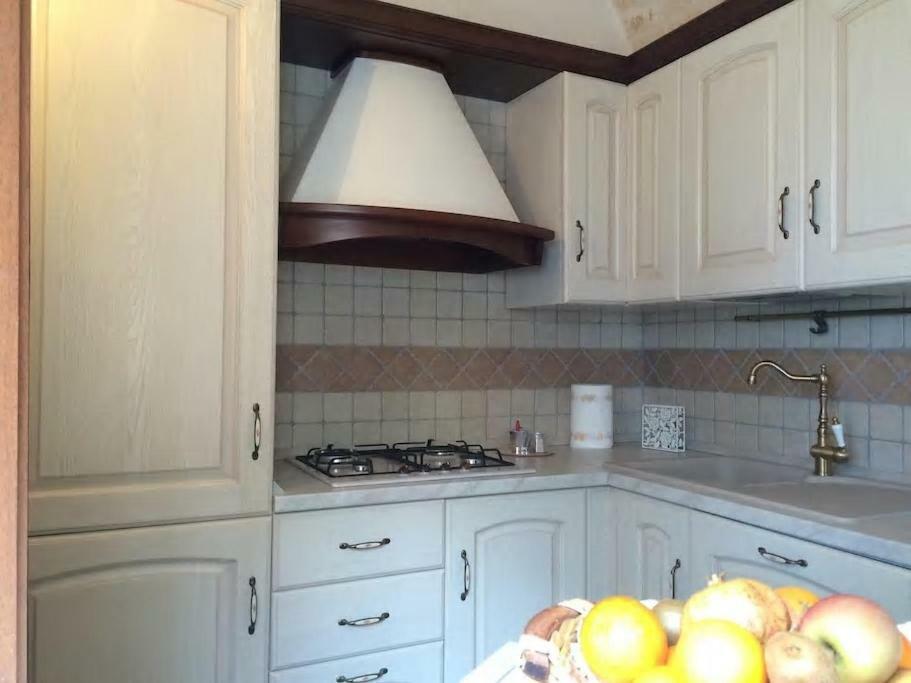 A' Puteja Apartment Ceglie Messapica Bagian luar foto
