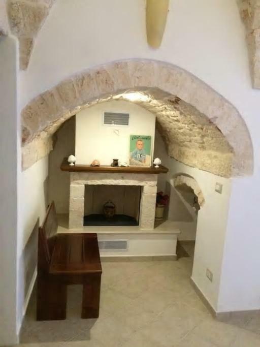 A' Puteja Apartment Ceglie Messapica Bagian luar foto